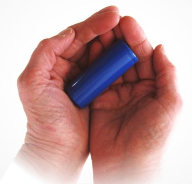 Hands holding a cell
